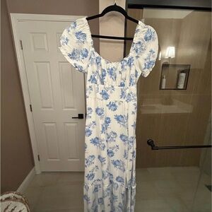 Hollister White and Blue Floral Maxi Dress
